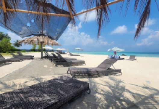 Tourist Beach景点图片