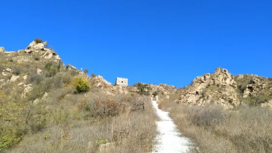 小虹螺山