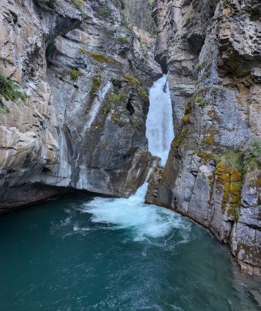 2D1N • Banff National Park, Canada - North America's First National Park