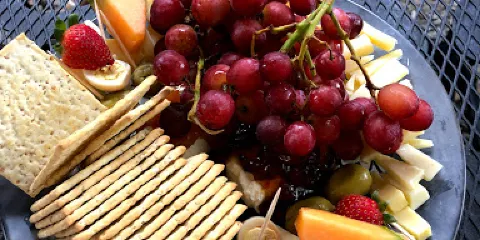 Feathers Edge Vineyards