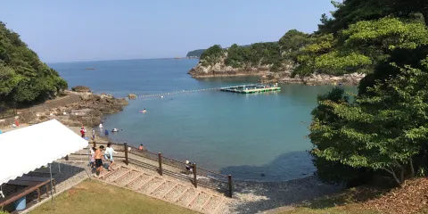 鯨魚濱海水浴場