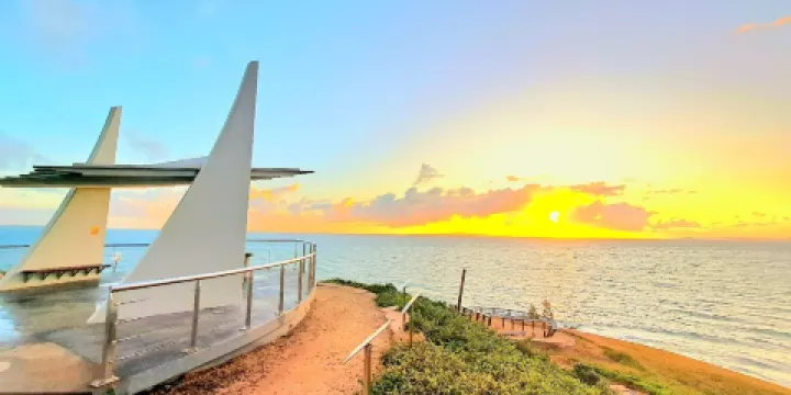 Wreck Point Scenic Lookout