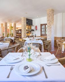 Camping Playa de Poniente-莫特里尔