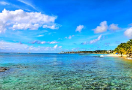 Heywoods Beach景点图片