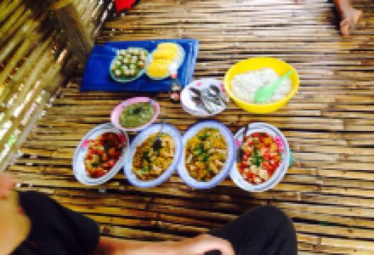 The Green House Bar景点图片