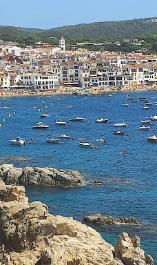 Cala El Golfet-帕拉弗鲁赫尔