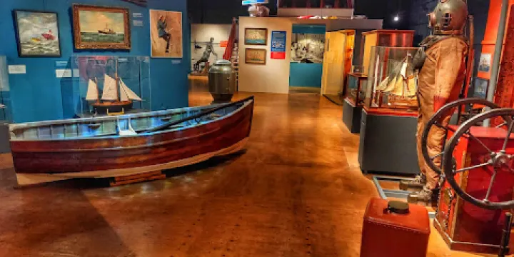 代爾夫宰爾水族博物館