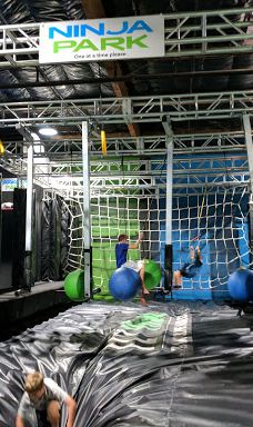 Fly High Trampoline Park Reno Sparks-斯帕克斯