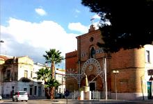 Church of the Holy Cross景点图片