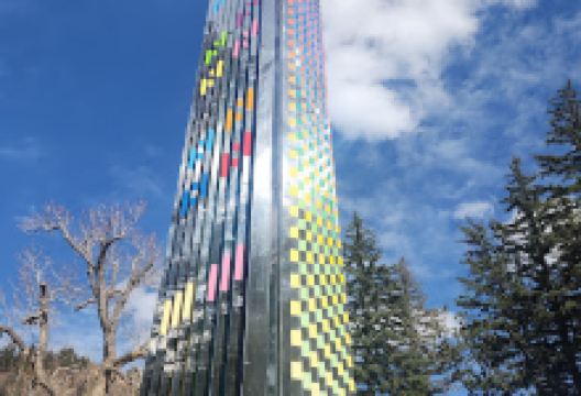 Mountain Road Corner景点图片