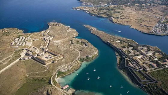 Fortaleza De Isabel II