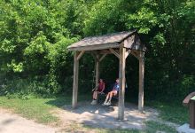 Strawtown Koteewi Park and The Taylor Center of Natural History景点图片