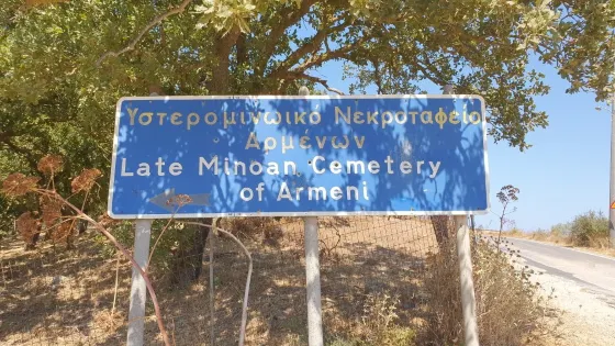 Minoiko Nekrotafeio Armenon