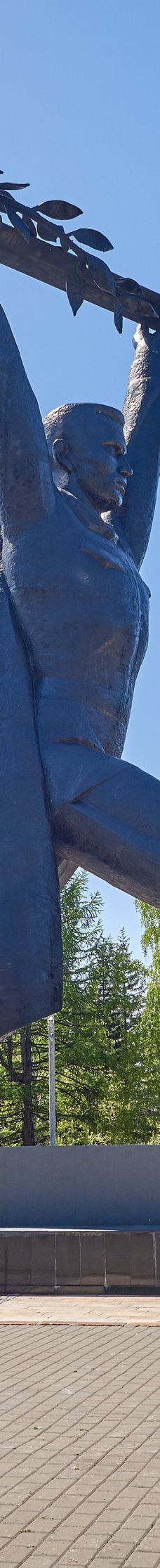 Sculpture Soldier-Winner-鄂木斯克