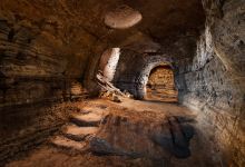 Caves of Hella景点图片