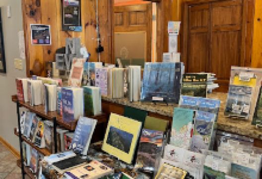 Hot Springs Library (Madison County Public Libraries)景点图片
