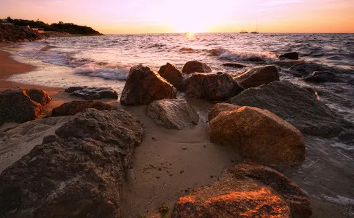 Breakwater Beach