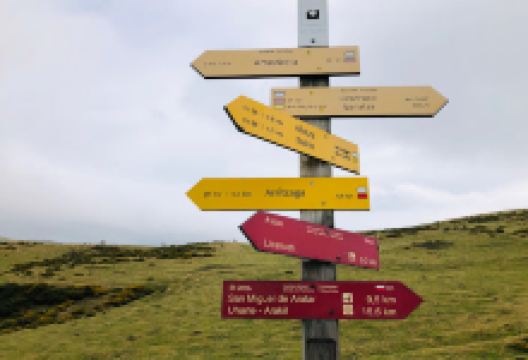 Olakosaroi Araral Parke Naturala景点图片