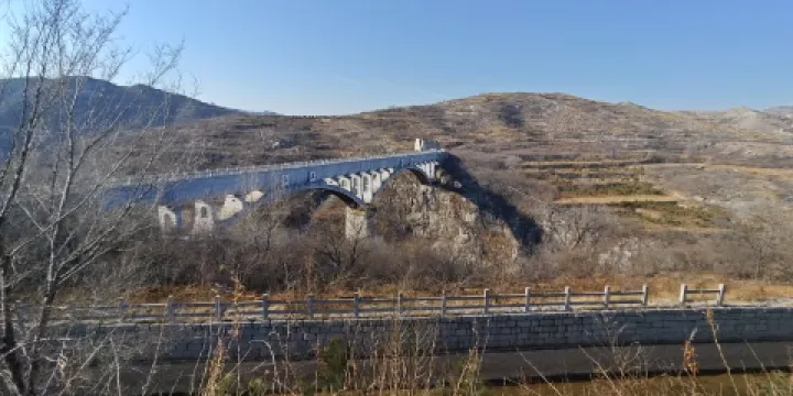 躍進渠紅旗渡槽風景區