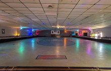 Wauseon Rollercade餐厅图片