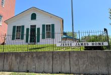 Jesse James Home Museum景点图片
