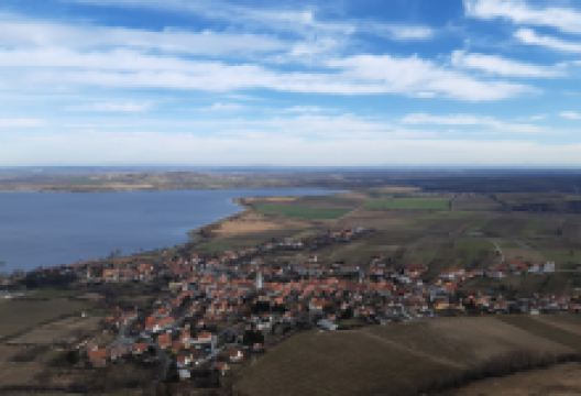 Zricenina Divci Hrad景点图片