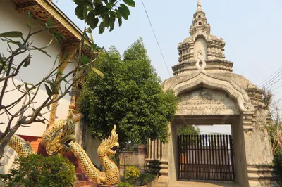 Chiang Chom Temple (Wat Chedi Plong Pagoda)
