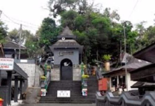 Pesarean Gunung Kawi景点图片