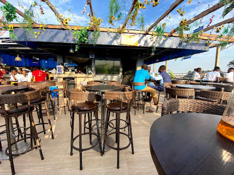 G51 NightClub, Lounge & Rooftop Restaurant餐厅图片