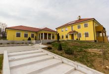 Župa sv. Leopolda Bogdana Mandića (Pastoralni centar)景点图片