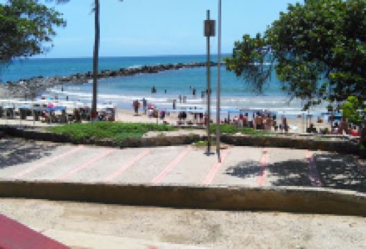 Playa Los Niños景点图片