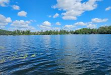 Lac Hughes景点图片