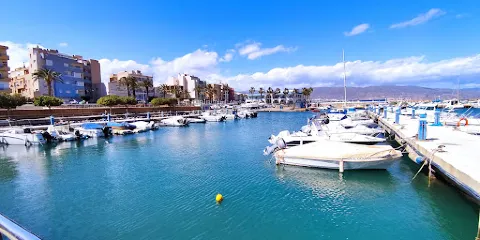 Puerto De Roquetas De Mar
