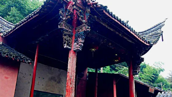 雲岫庵