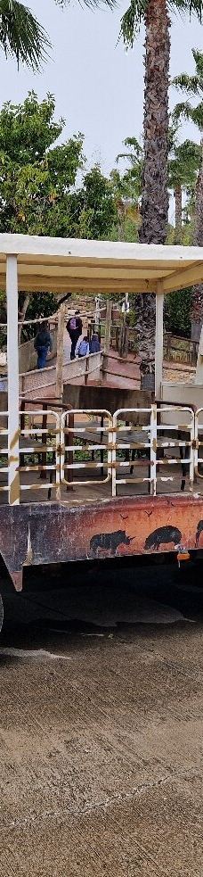 Selwo Aventura-埃斯特波纳