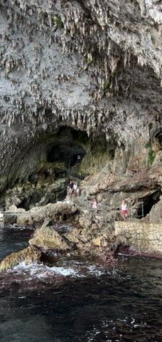 Grotta Zinzulusa-卡斯特罗