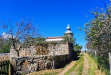 Faro de Tazones景点图片