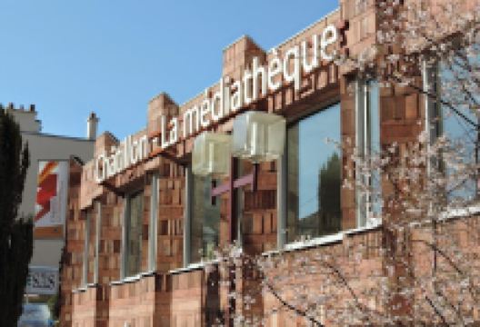 Library De Châtillon景点图片