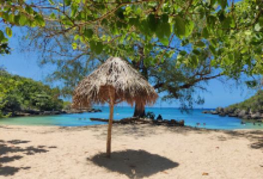 Columbus Cove景点图片