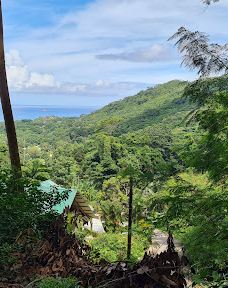 Nid d'Aigl-拉迪格