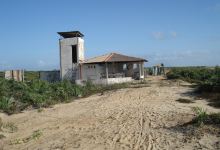 Barra Seca Beach景点图片