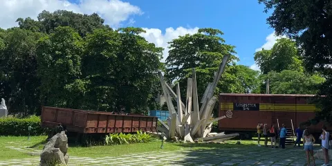 Monumento a la Toma del Tren Blindado
