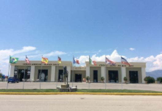 Agora art gallery景点图片