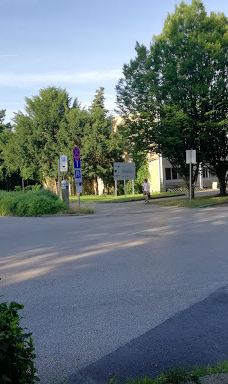 Békés Megyei Könyvtár-贝凯什乔包