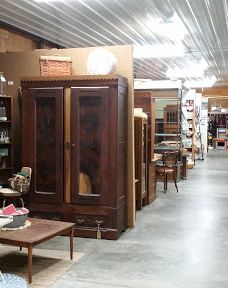 Rolla Antique Mall-狄龙