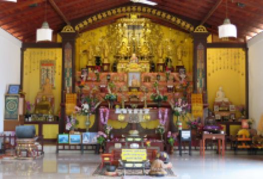 日本和平塔景点图片