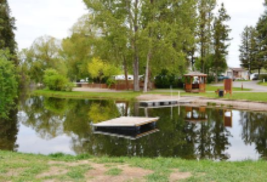 Rocky Mountain Hi Campground景点图片