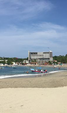 Bahia Puerto Escondido-San Pedro Mixtepec