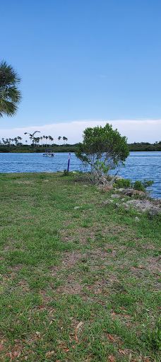North Causeway (West Side)-新士麦那海滩