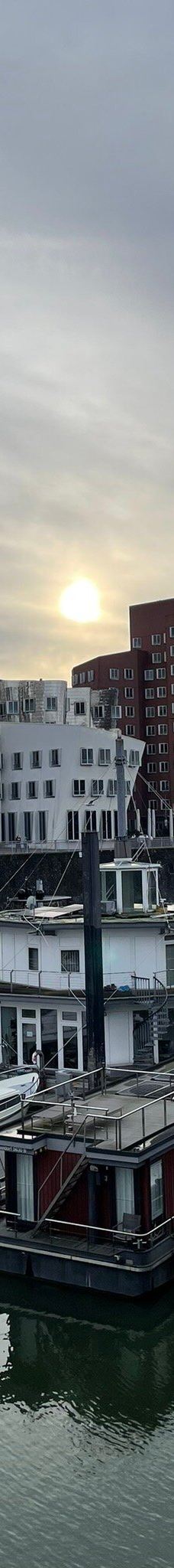 媒体港区-杜塞尔多夫